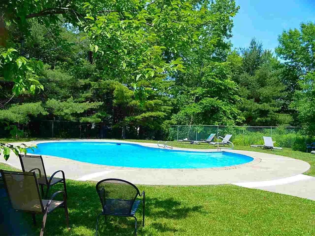 180 Ledgewood Circle Burlington VT 05401