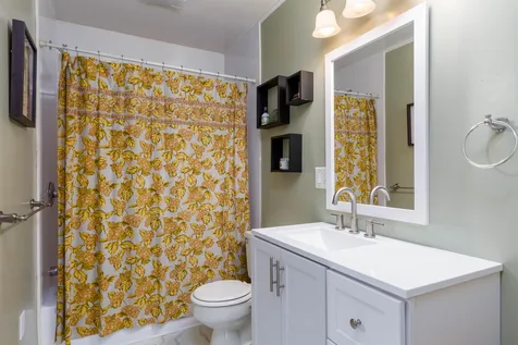 180 Ledgewood Circle Burlington VT 05401