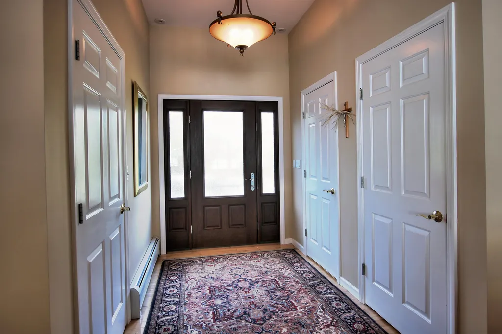 23 Pearl Bay Lane Grand Isle VT 05458