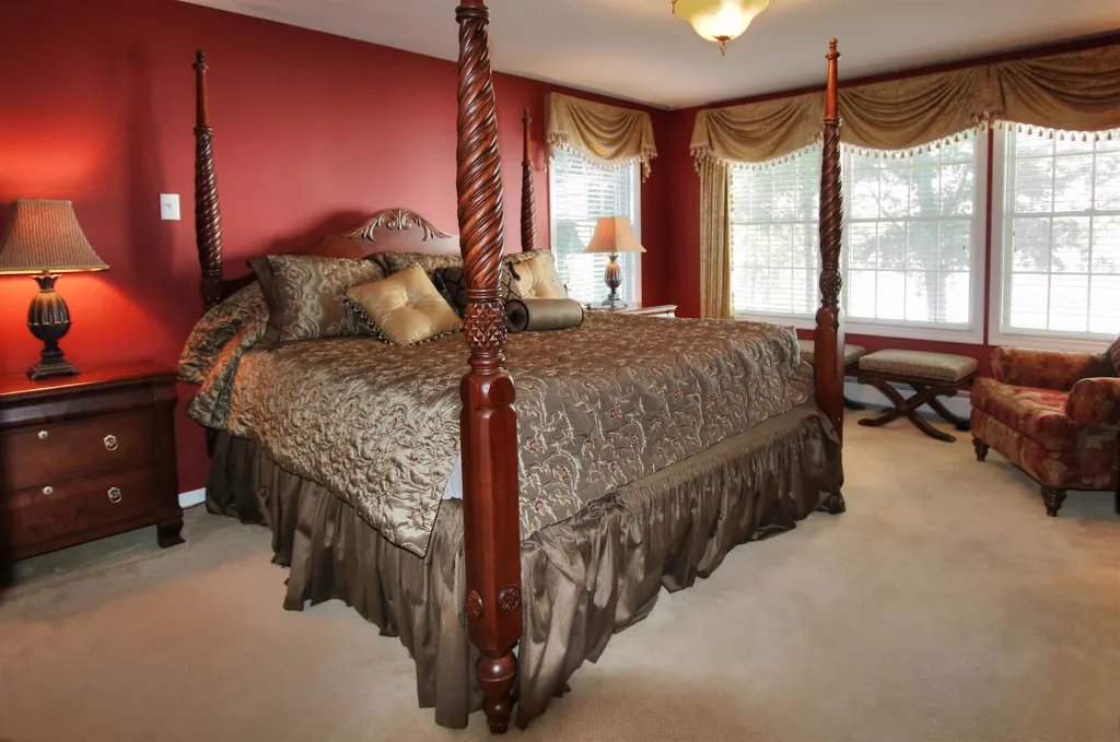 23 Pearl Bay Lane Grand Isle VT 05458