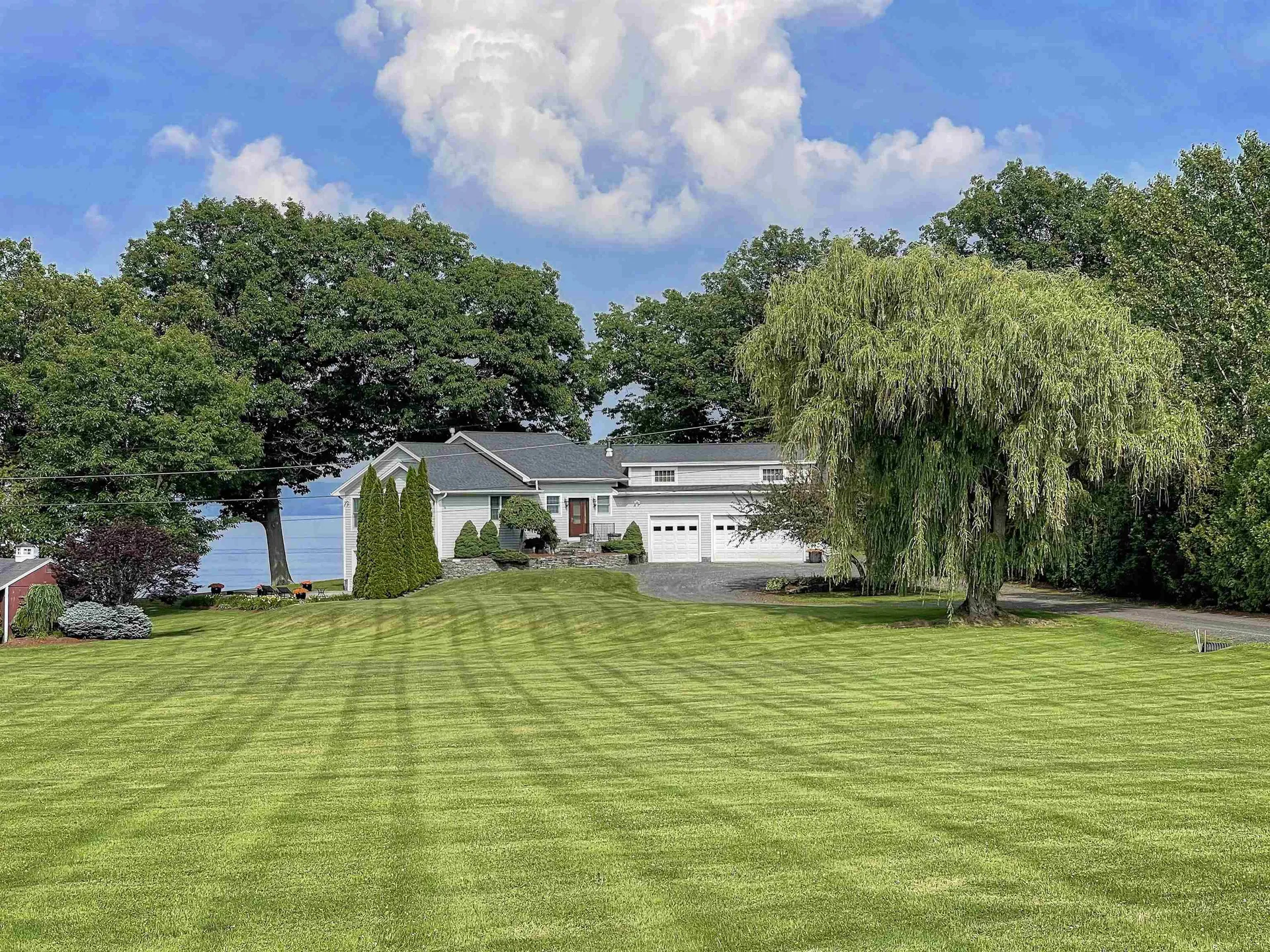 23 Pearl Bay Lane Grand Isle VT 05458