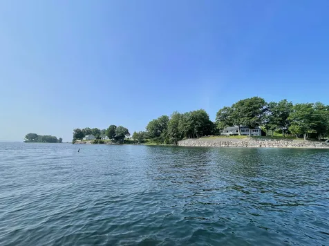 23 Pearl Bay Lane Grand Isle VT 05458