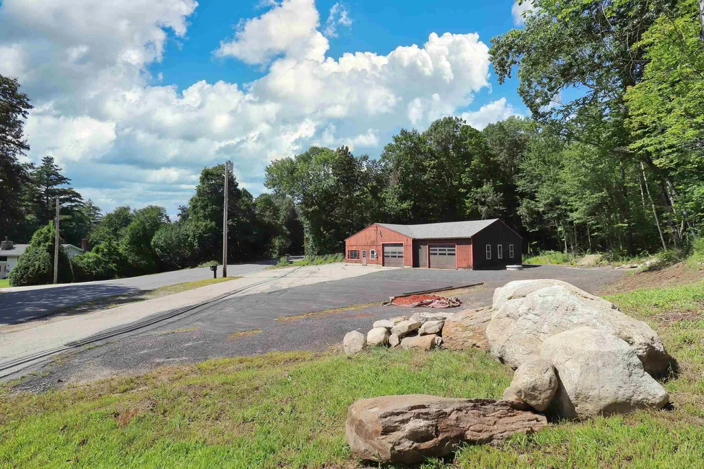 26 Range Road Windham NH 03087