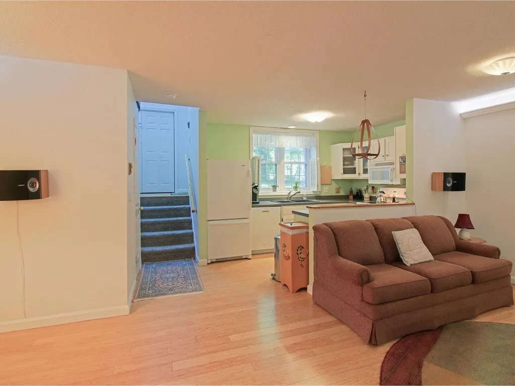 256 Oak Circle Colchester VT 05446