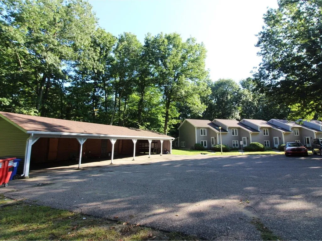 256 Oak Circle Colchester VT 05446