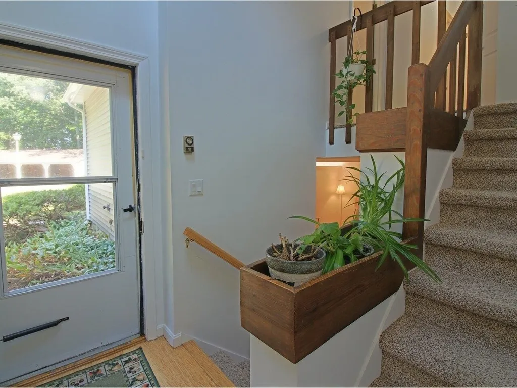 256 Oak Circle Colchester VT 05446