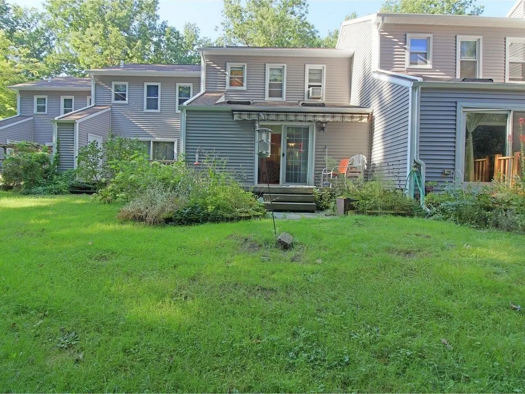 256 Oak Circle Colchester VT 05446