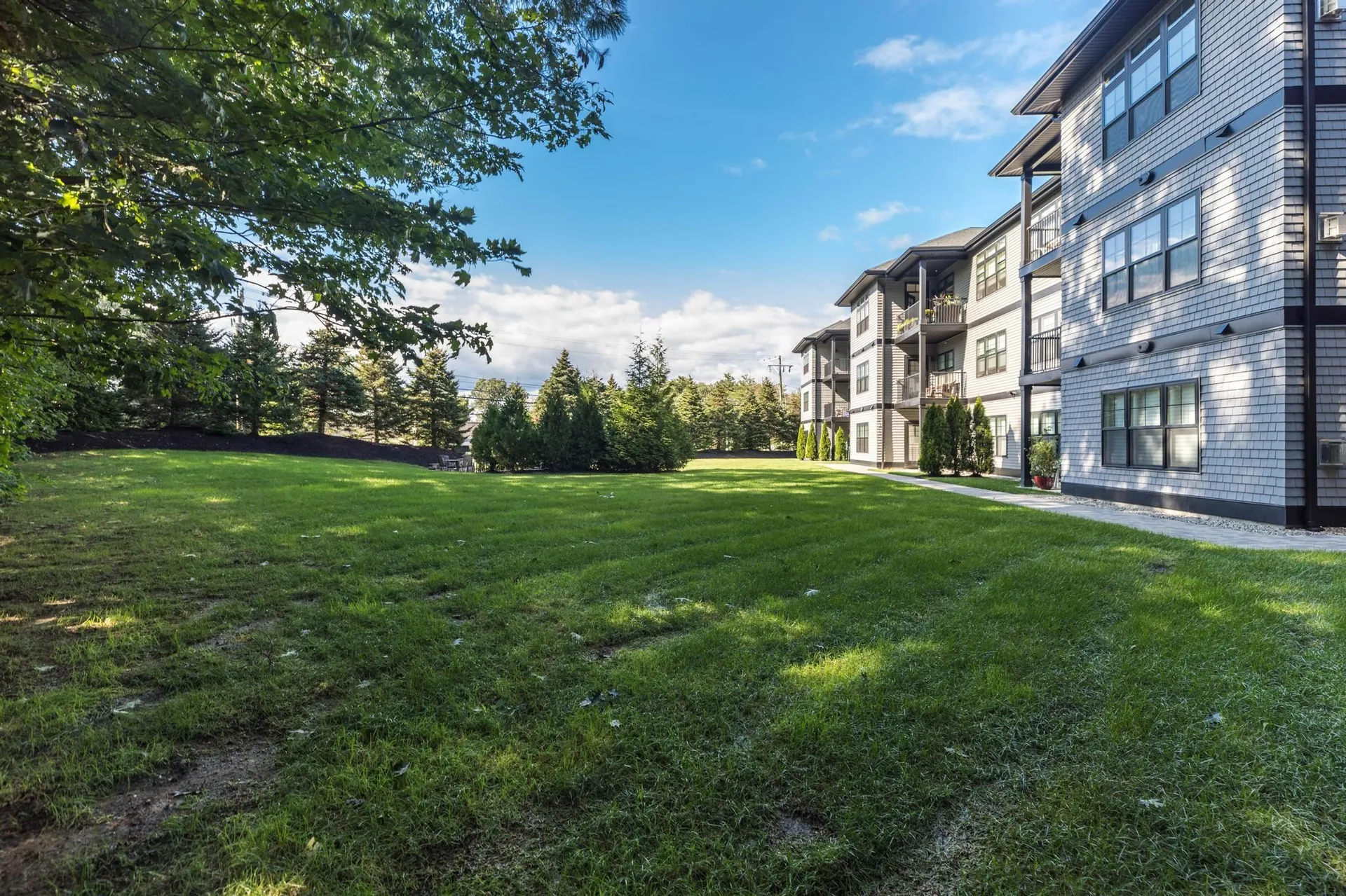 2075 Lafayette Road Portsmouth NH 03801