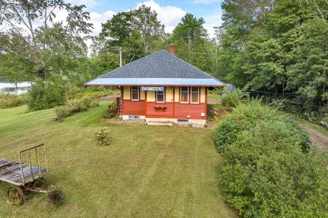 4 Hartshorn Road Barnstead NH 03218