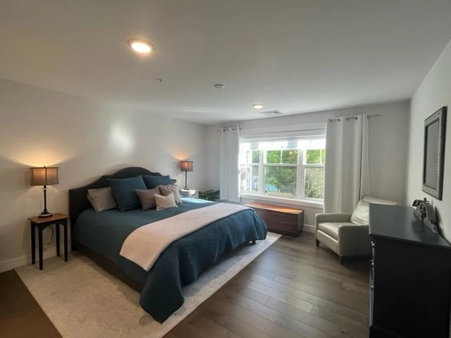 2075 Lafayette Road Portsmouth NH 03801