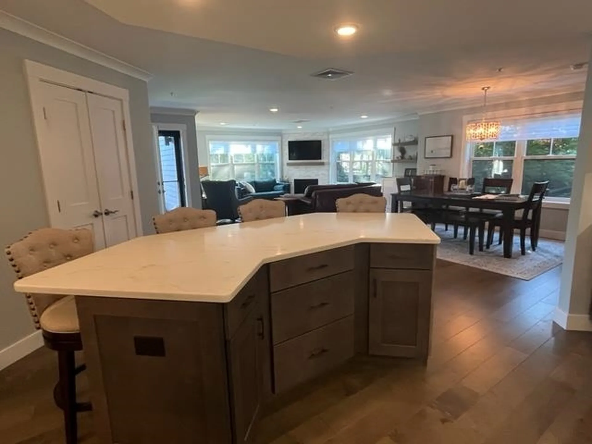 2075 Lafayette Road Portsmouth NH 03801