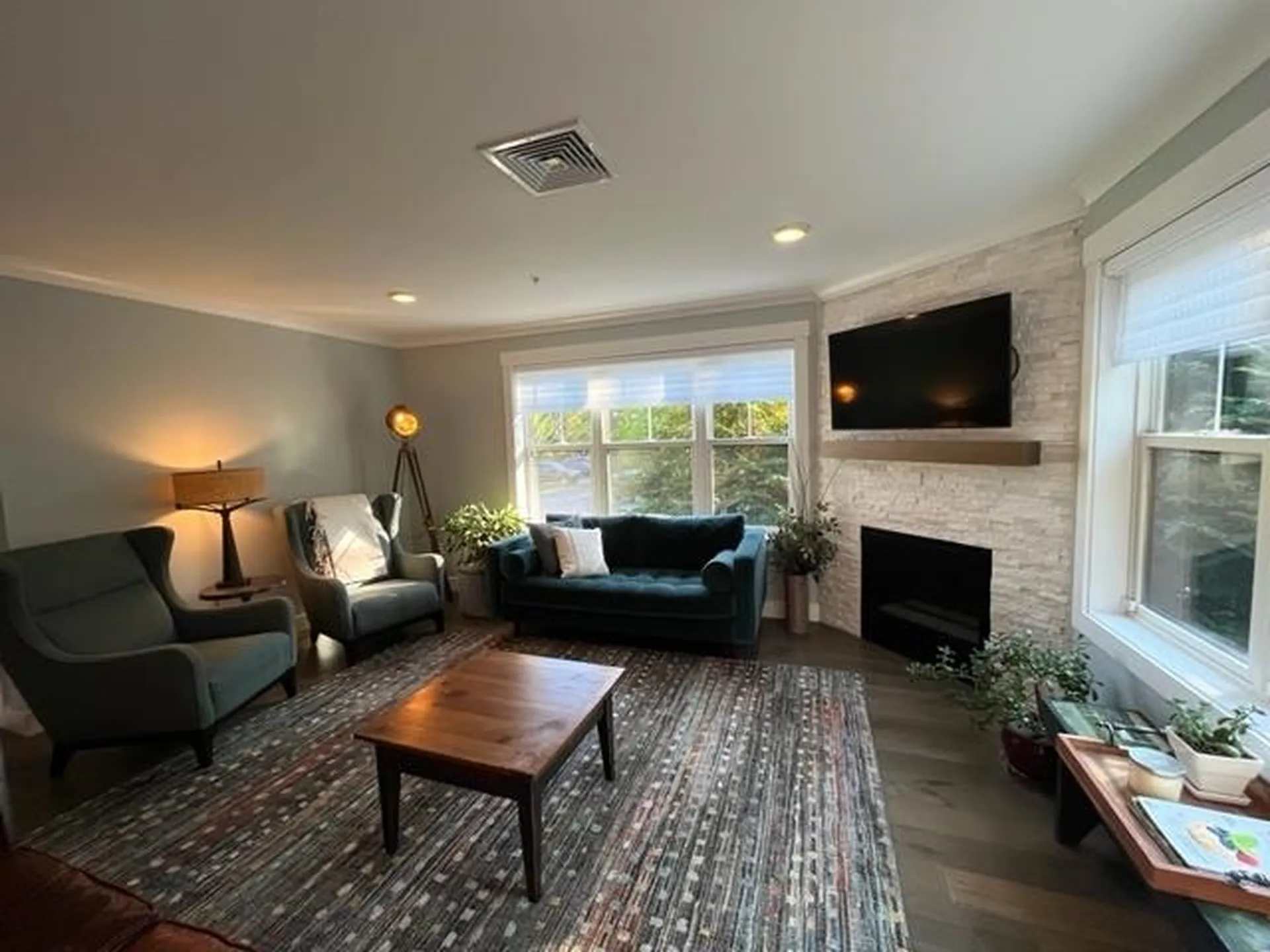 2075 Lafayette Road Portsmouth NH 03801