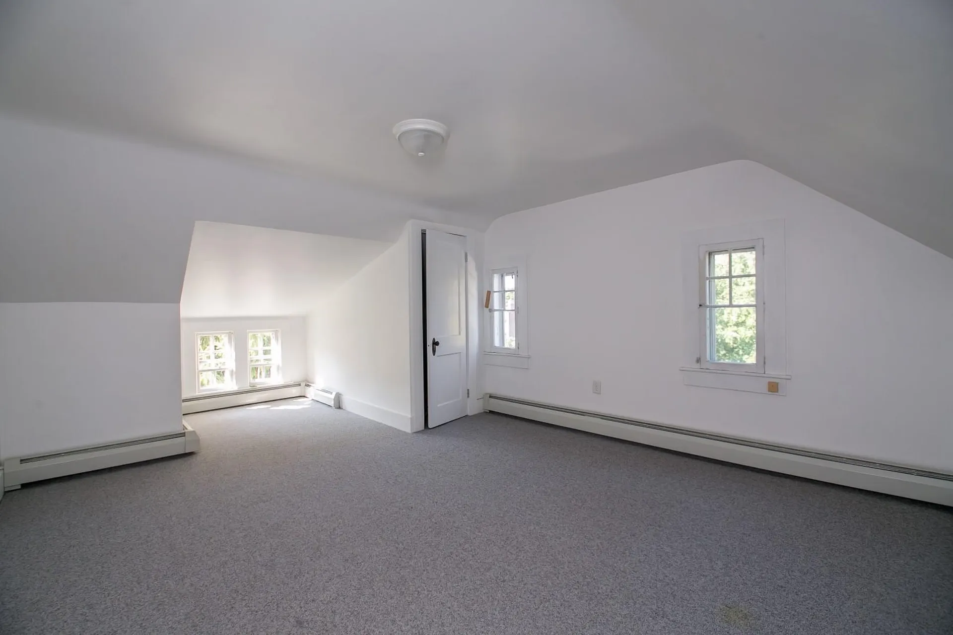 20 Henderson Terrace Burlington VT 05401