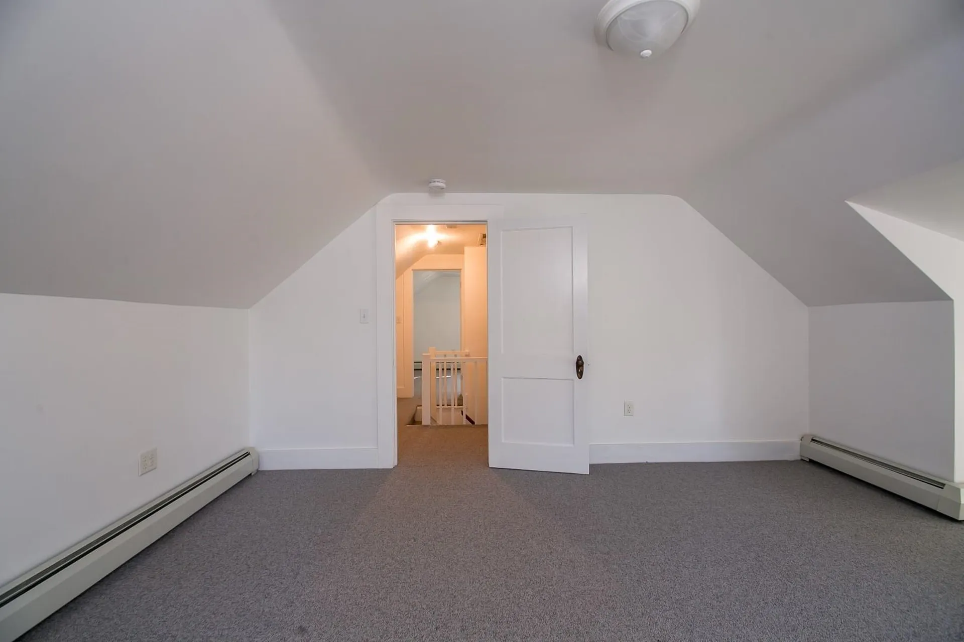 20 Henderson Terrace Burlington VT 05401