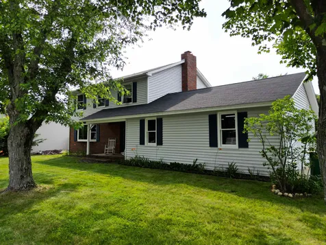 4 Fortier Drive Rochester NH 03867
