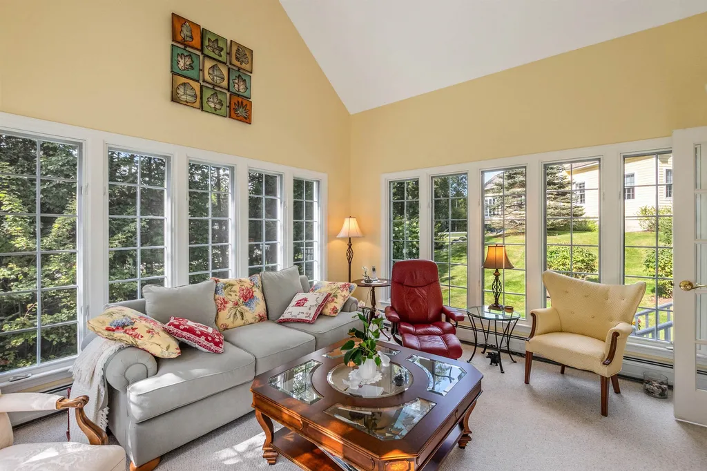 34 Spruce Lane New London NH 03257