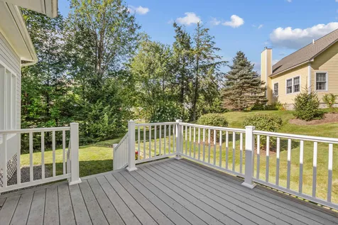 34 Spruce Lane New London NH 03257