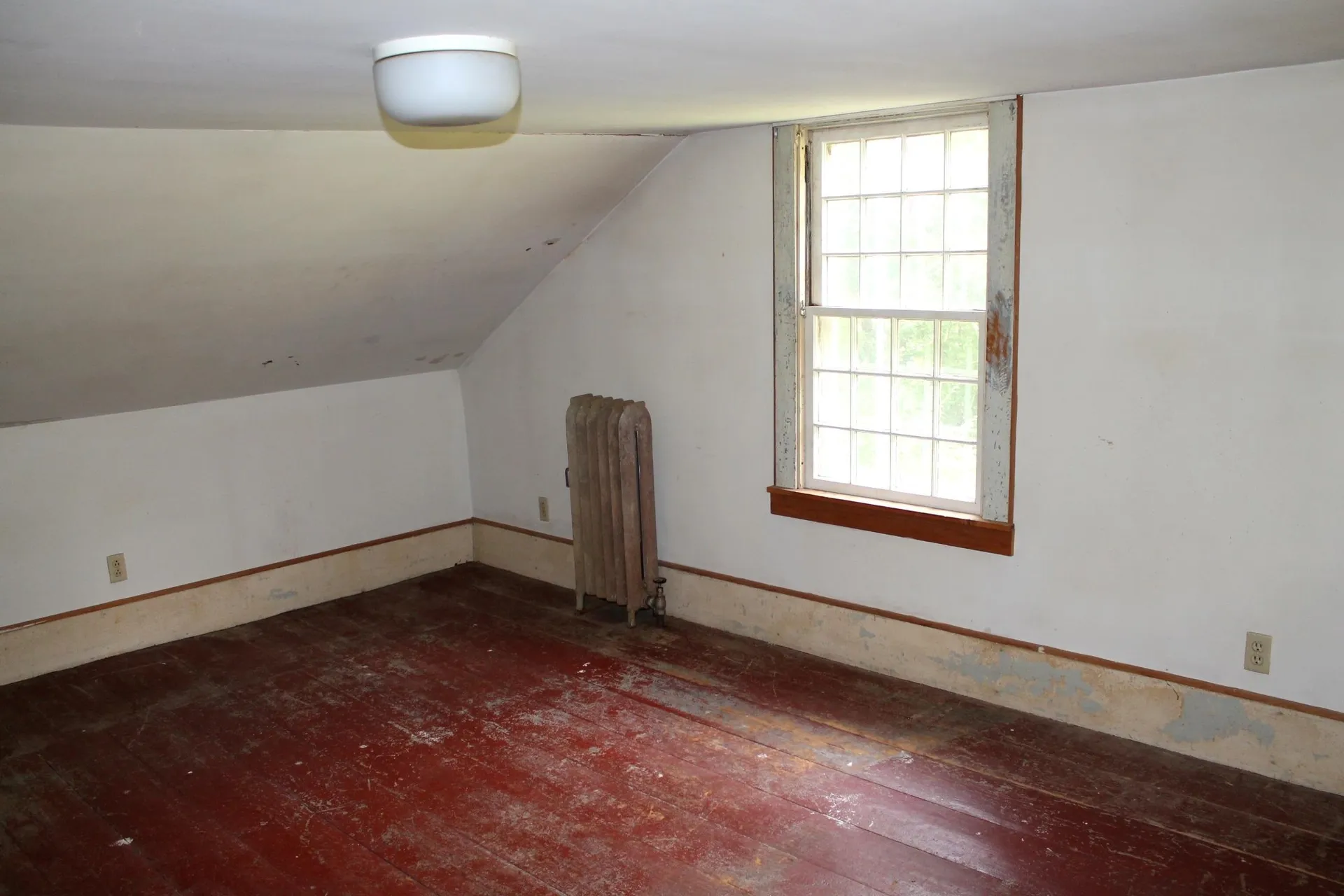 22 Molly Stark Lane New Boston NH 03070
