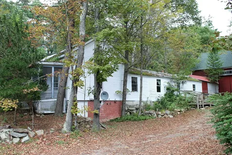 22 Molly Stark Lane New Boston NH 03070