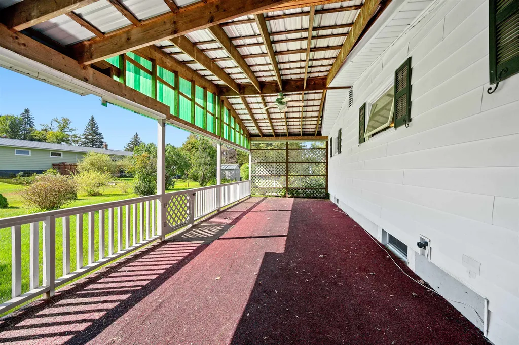 15 Meadowcrest Lane Barre Town VT 05641