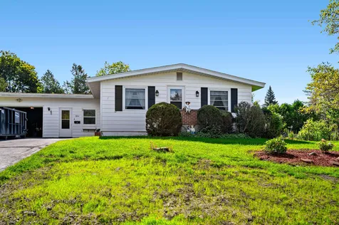 15 Meadowcrest Lane Barre Town VT 05641