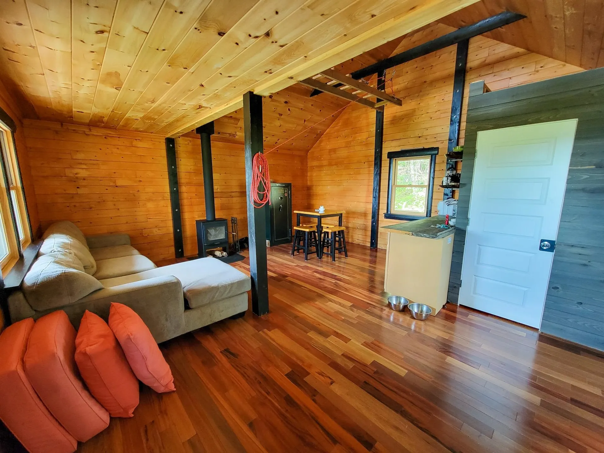 2700 Lanesboro Road Peacham VT 05862