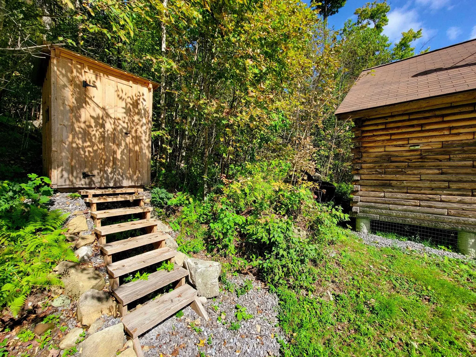 2700 Lanesboro Road Peacham VT 05862