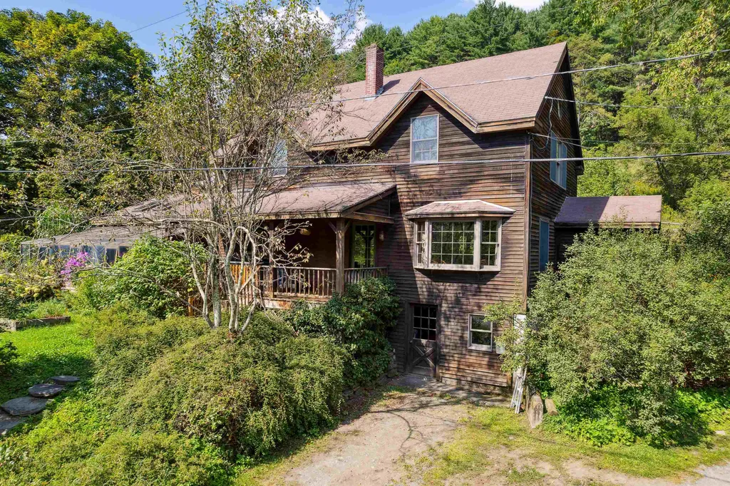 1075 Barber Hill Road Pomfret VT 05091