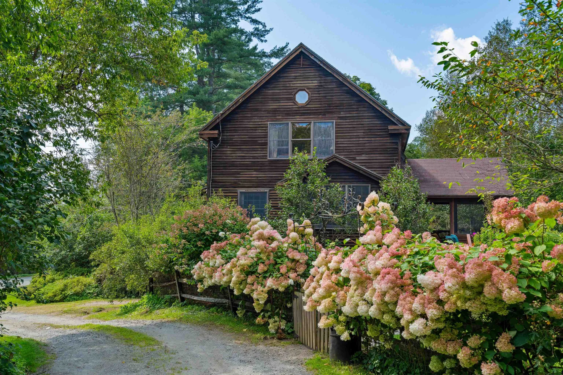 1075 Barber Hill Road Pomfret VT 05091