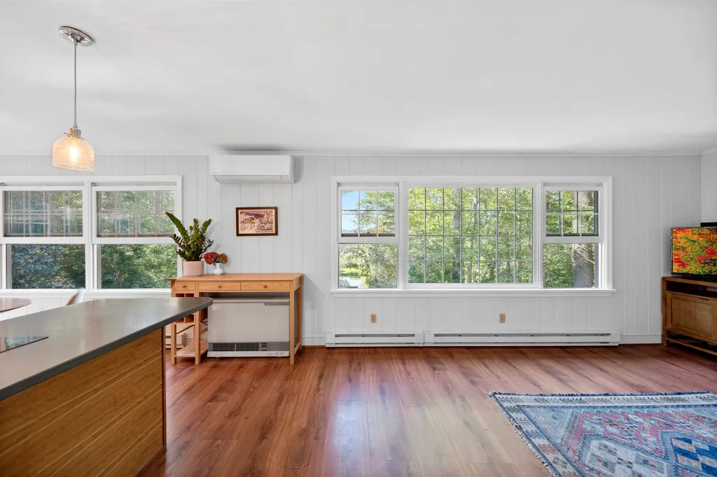 35 Spring Hollow Lane Montpelier VT 05602