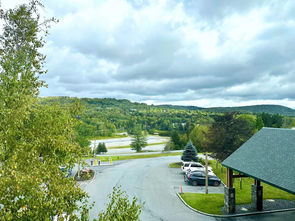 240 Qtr. 2, 89 Grand Summit Way Dover VT 05356