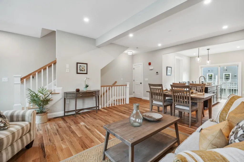 3 Juniper Lane Portsmouth NH 03801