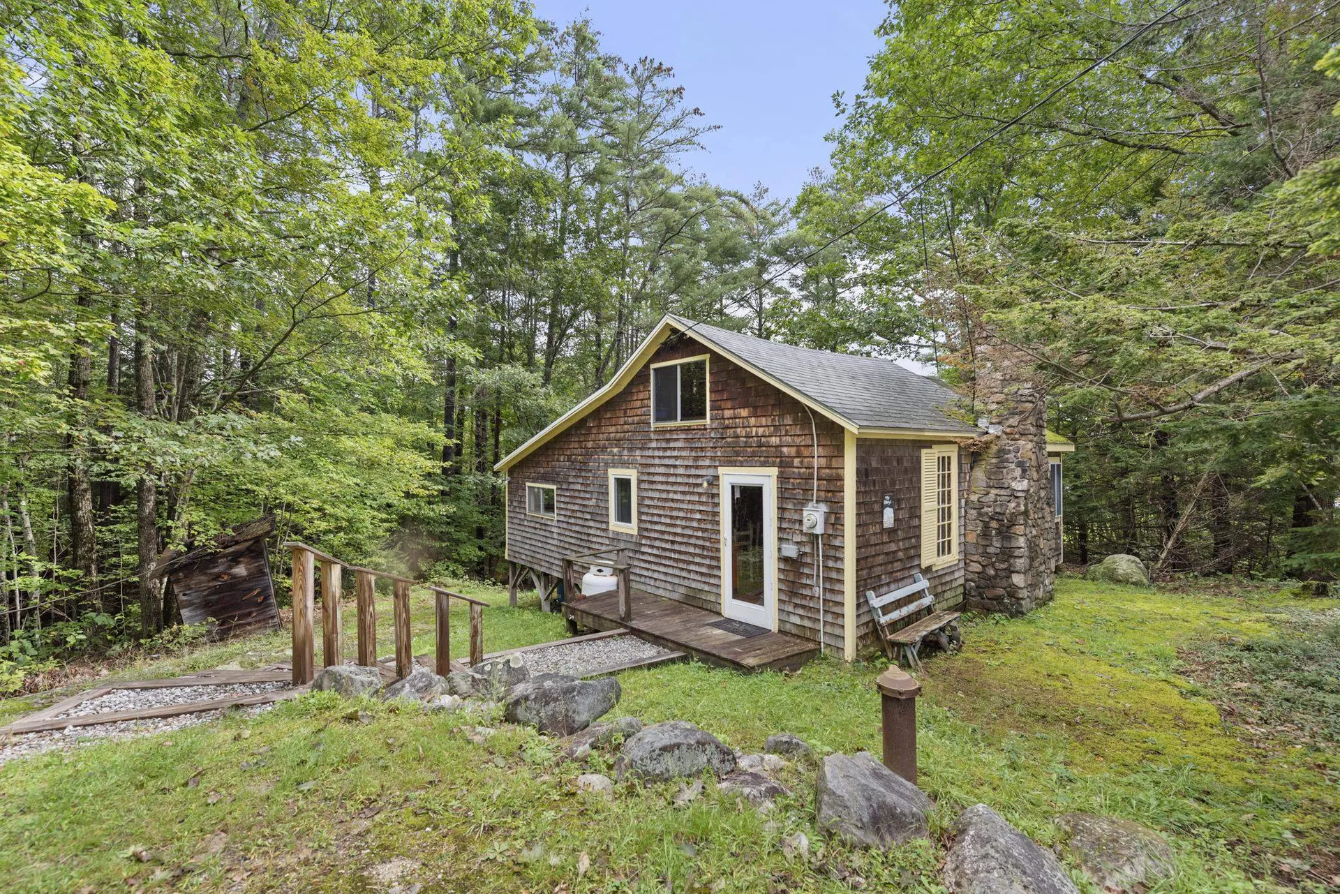 118 Groton Road Hebron NH 03241