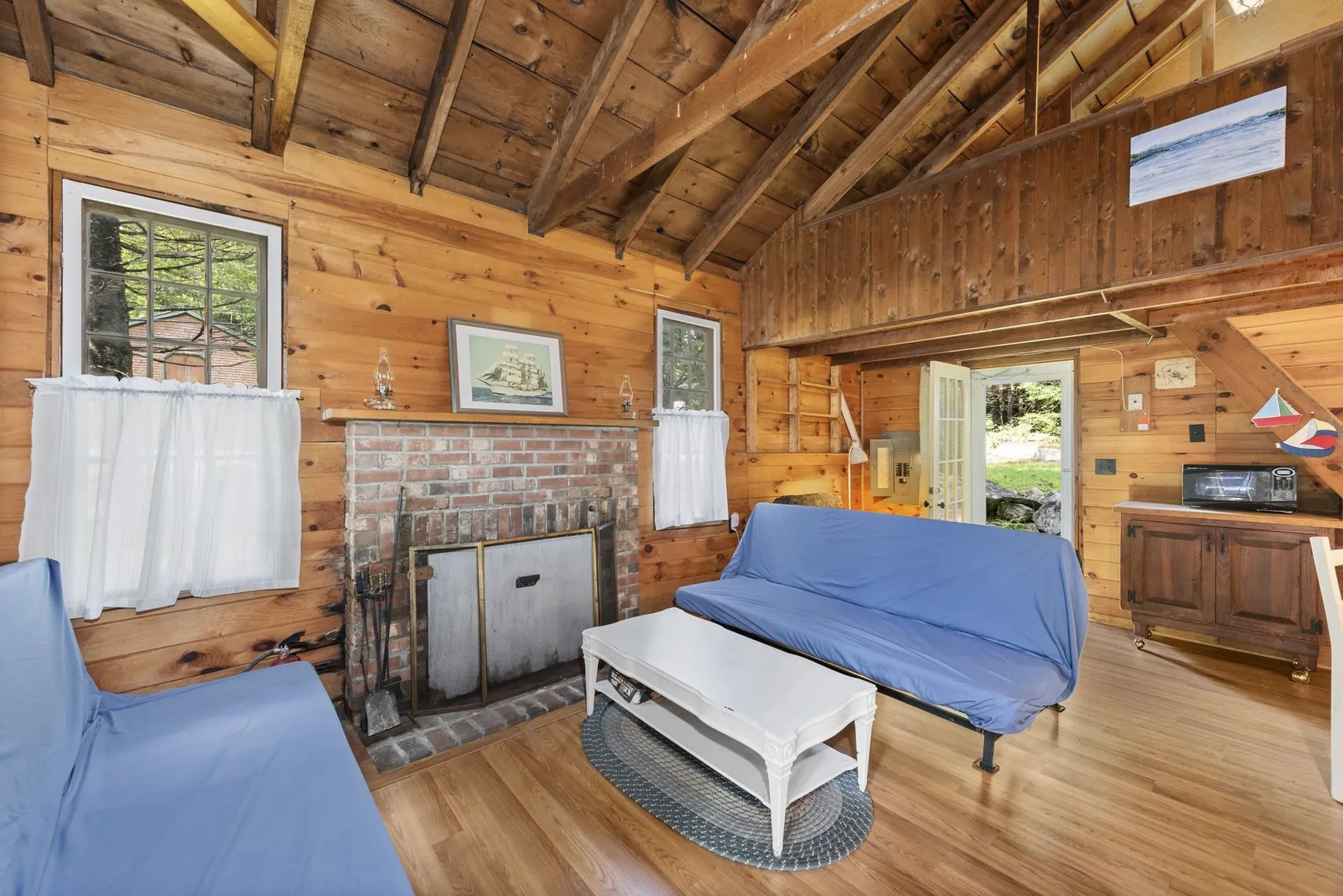 118 Groton Road Hebron NH 03241