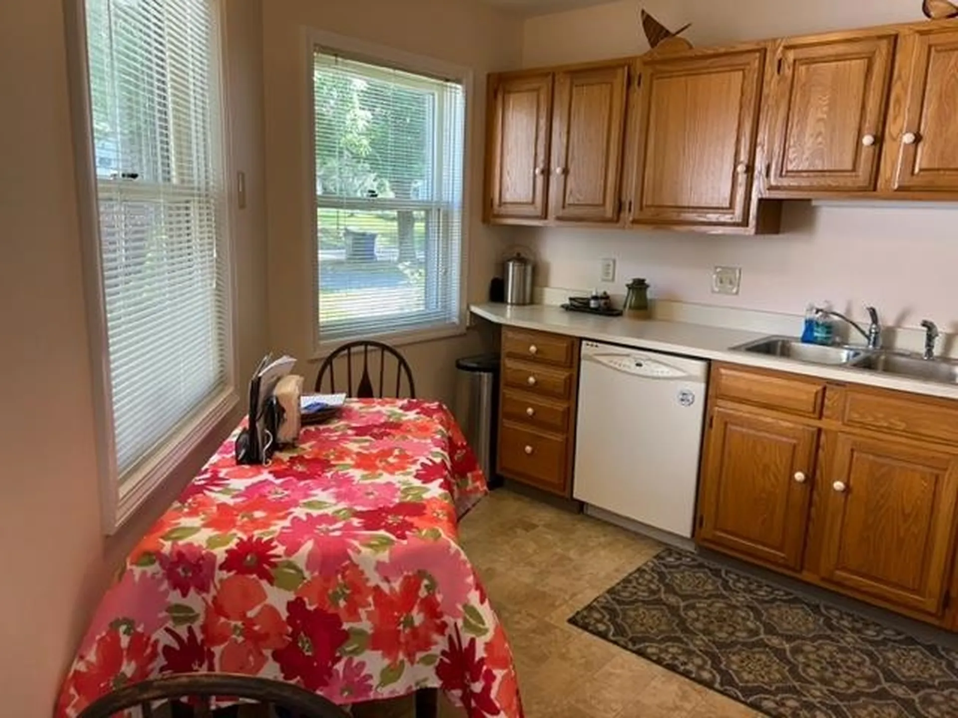 16 Clover Lane Essex VT 05452