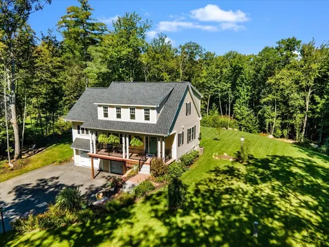 53 Langford Road Raymond NH 03077
