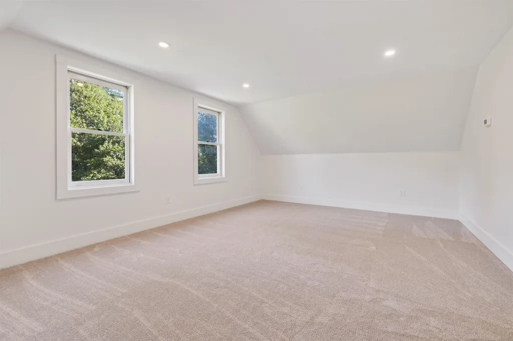 20 Hersey Way Canaan NH 03741