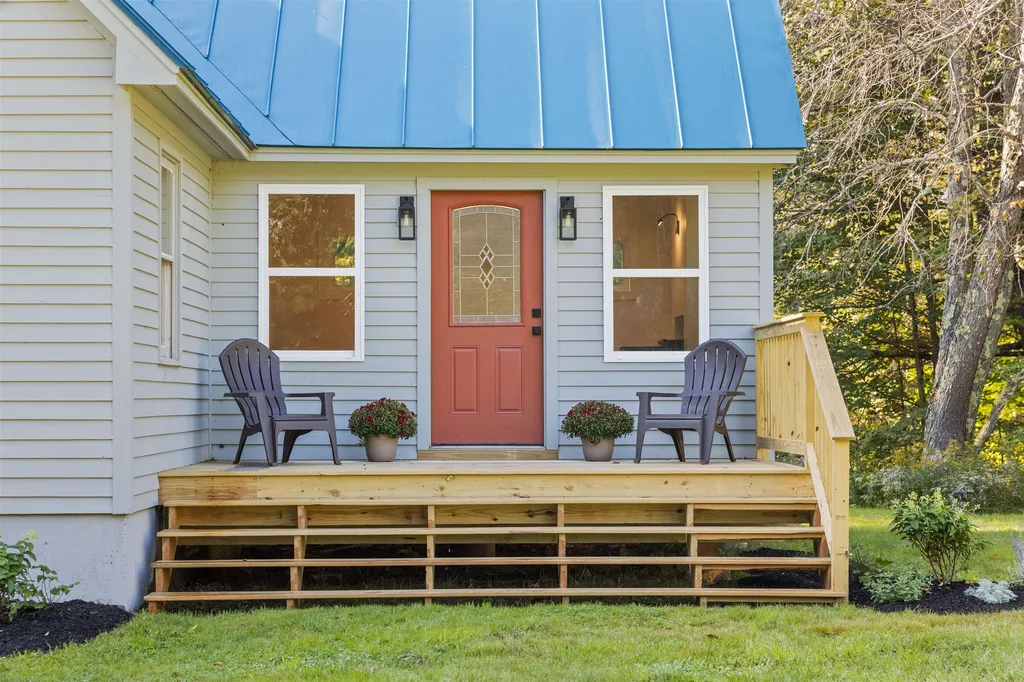 20 Hersey Way Canaan NH 03741