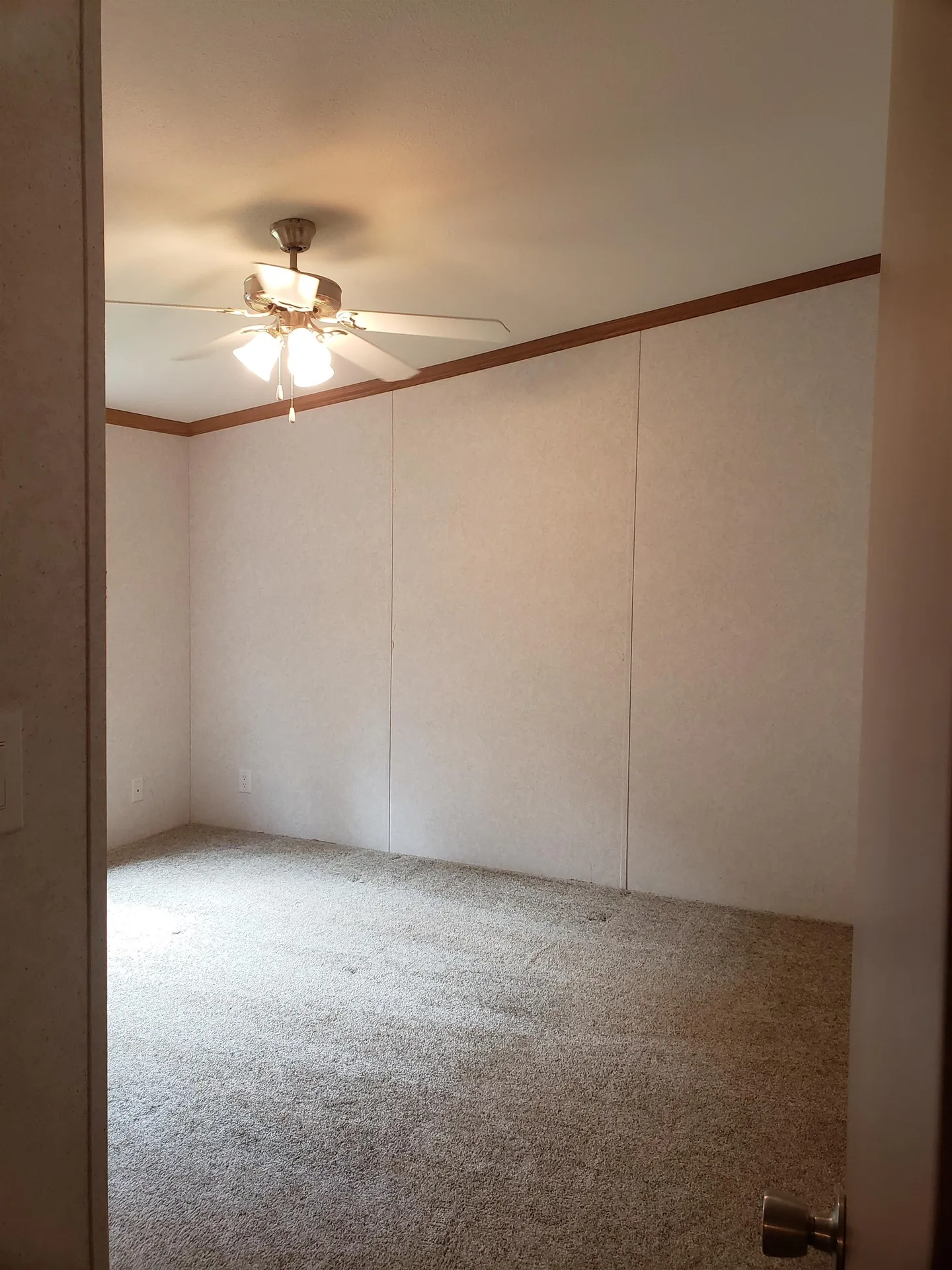 16 Michael Place Claremont NH 03743