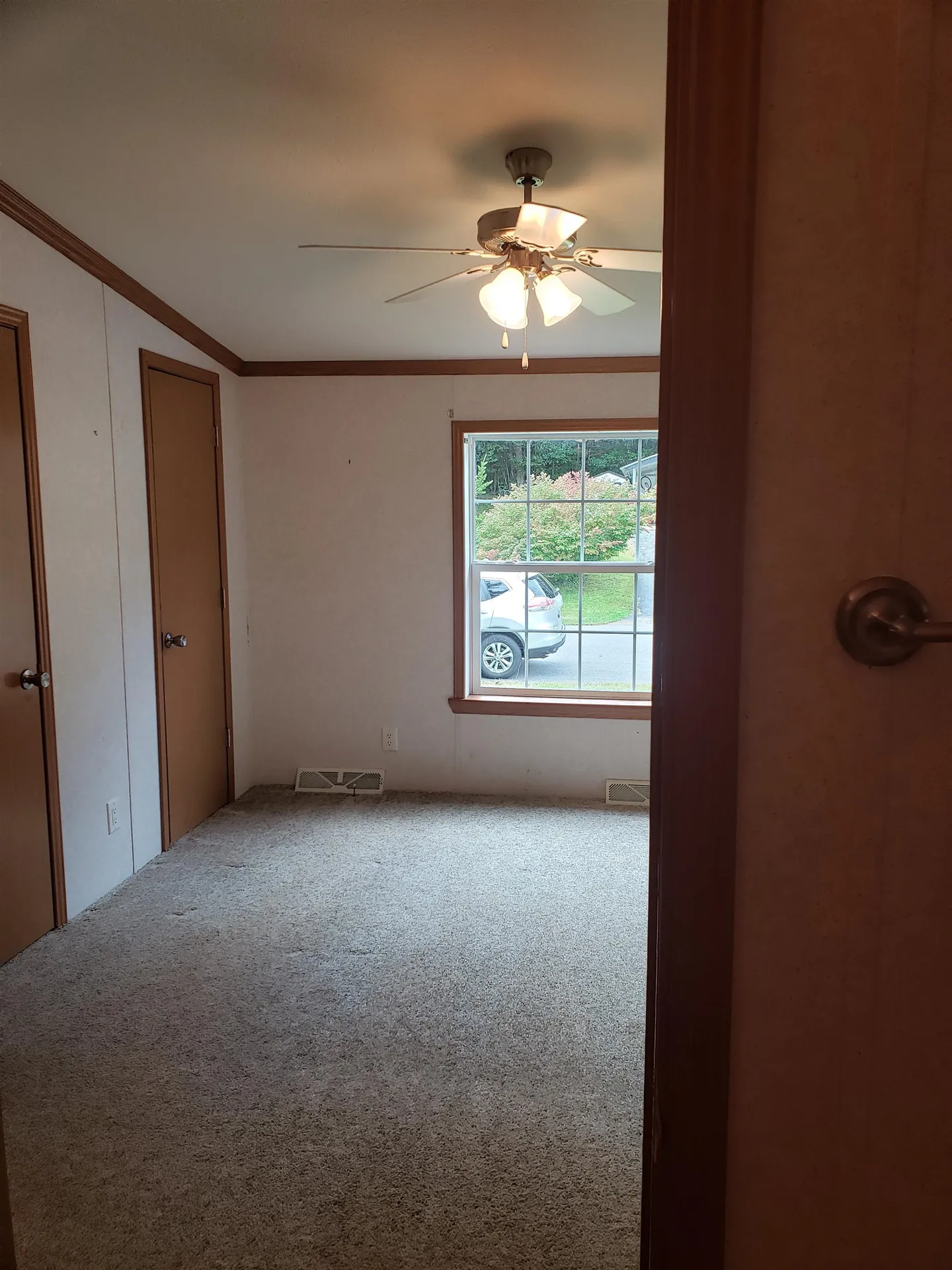 16 Michael Place Claremont NH 03743