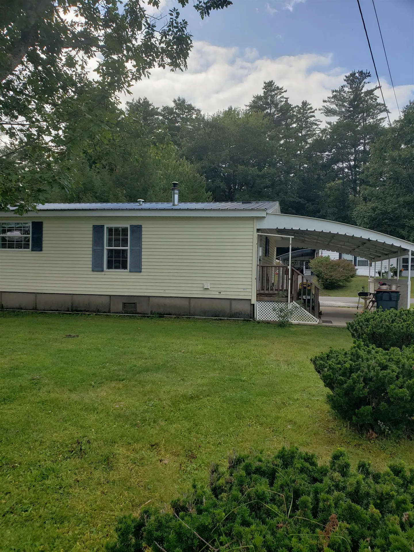 16 Michael Place Claremont NH 03743