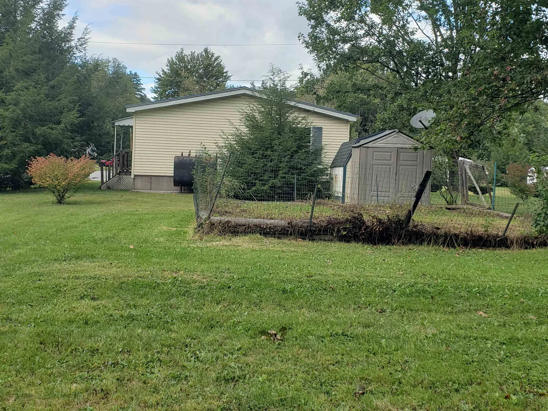 16 Michael Place Claremont NH 03743