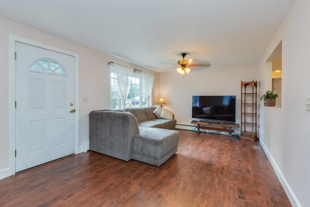 8 Meadow Lane Allenstown NH 03275
