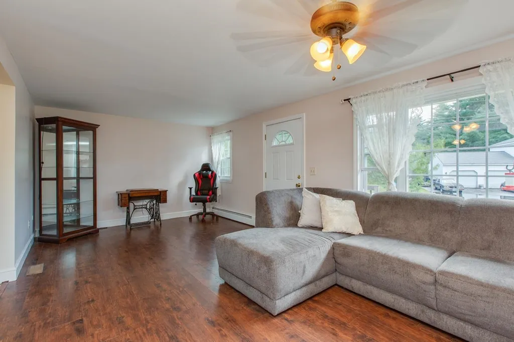 8 Meadow Lane Allenstown NH 03275