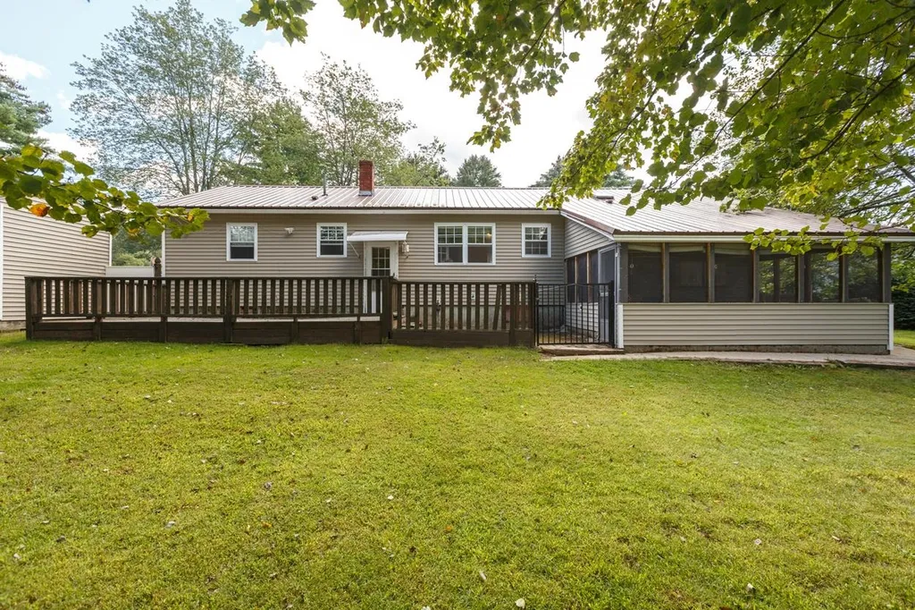 8 Meadow Lane Allenstown NH 03275