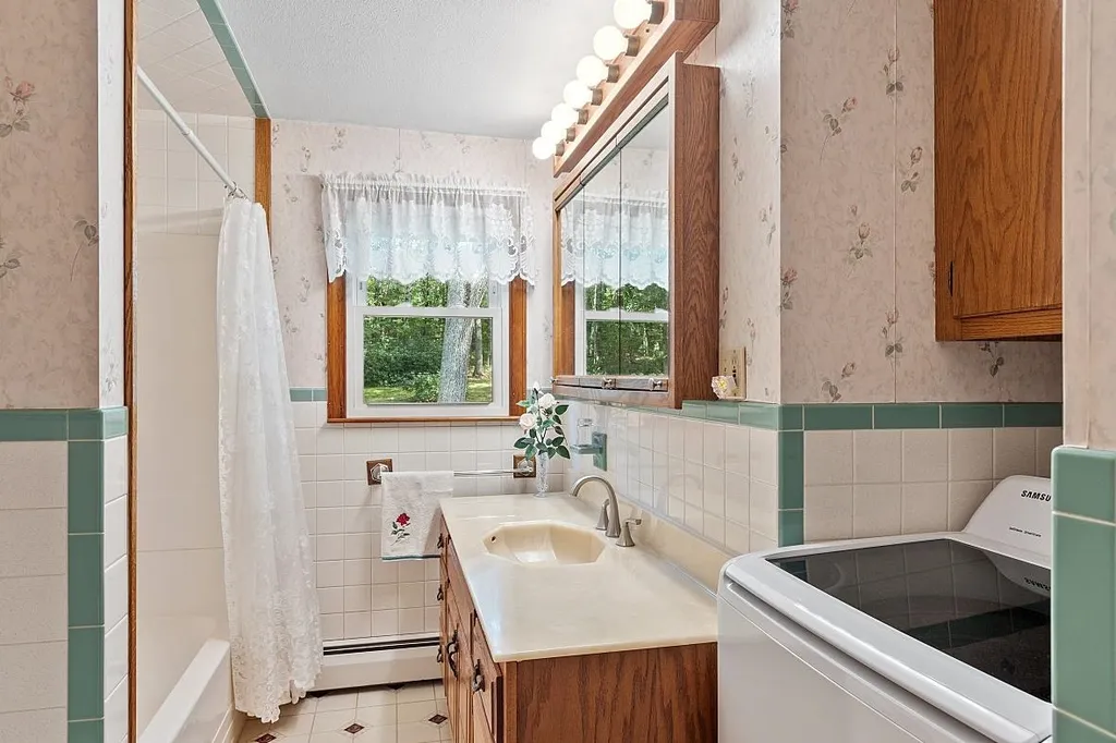 5 Marblehead Road Windham NH 03087