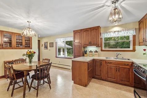 5 Marblehead Road Windham NH 03087