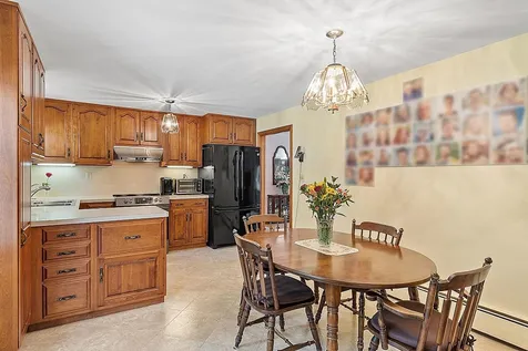 5 Marblehead Road Windham NH 03087