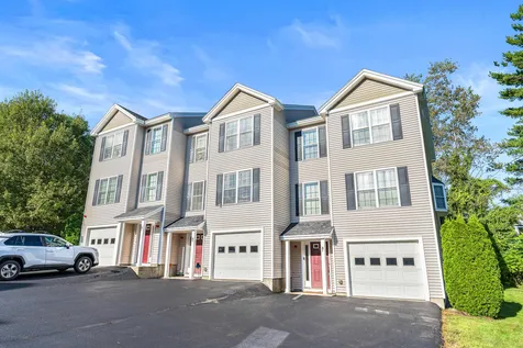 8 Melissa Way Laconia NH 03246