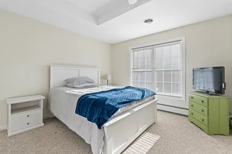 8 Melissa Way Laconia NH 03246